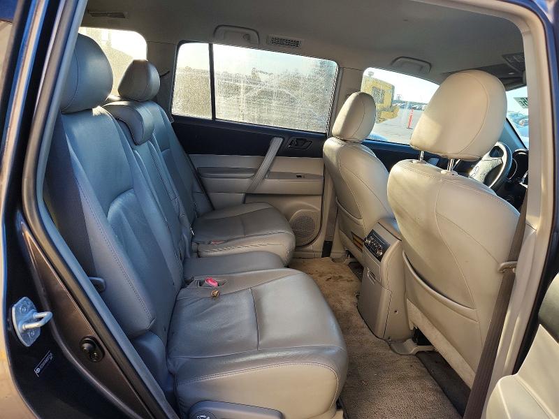 Photo 11 from auction – 2008 TOYOTA HIGHLANDER with VIN JTEDS41A582012165