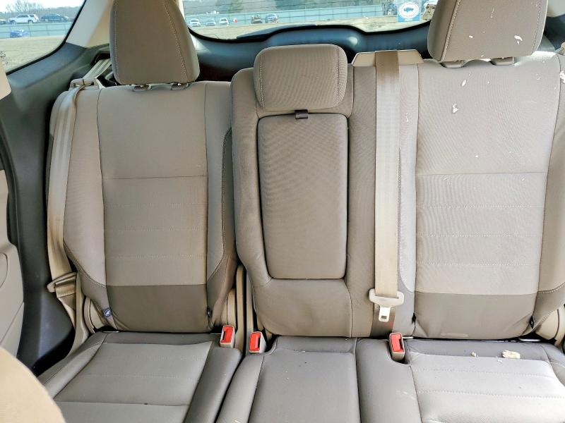 Photo 10 from auction – 2016 FORD ESCAPE SE with VIN 1FMCU0GX7GUB19697