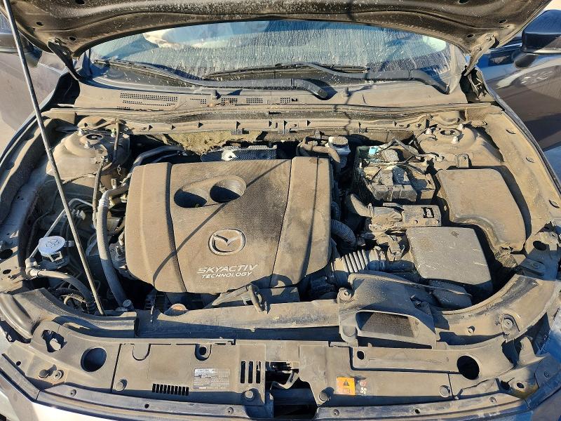 Photo 11 from auction – 2018 MAZDA 3 SPORT with VIN 3MZBN1U79JM261114