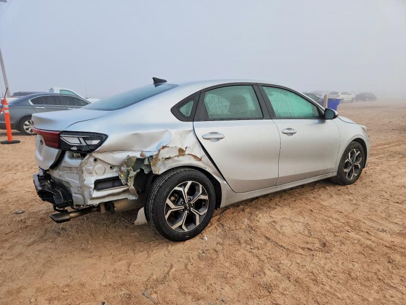 Photo 3 from auction – 2019 KIA FORTE with VIN 3KPF24AD7KE070229