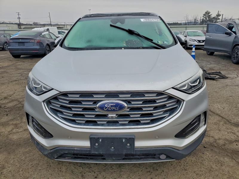 Photo 5 from auction – 2019 FORD EDGE TITAN with VIN 2FMPK4K95KBC11753