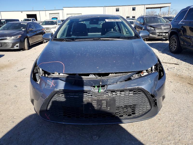 Photo 5 from auction – 2022 TOYOTA COROLLA LE with VIN JTDEPMAE7NJ196393