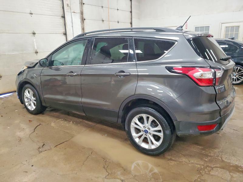 Photo 2 from auction – 2018 FORD ESCAPE SEL with VIN 1FMCU0HD9JUA40799