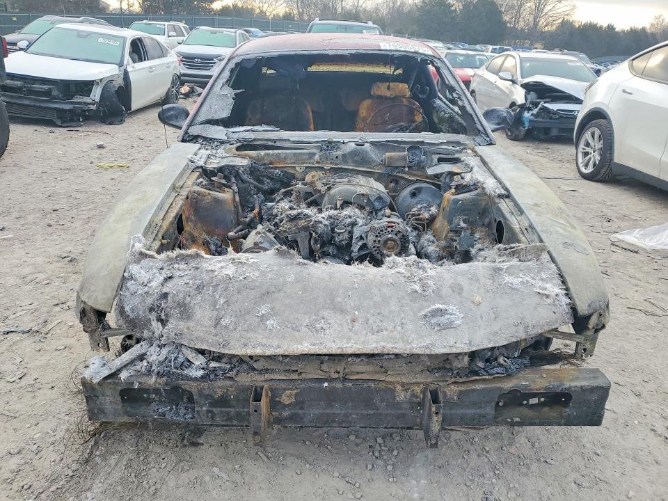 Photo 5 from auction – 1998 FORD MUSTANG with VIN 1FAFP4047WF133608