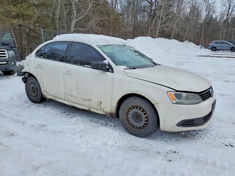 Photo 4 from auction – 2013 VOLKSWAGEN JETTA BASE with VIN 3VW2K7AJ8DM444701
