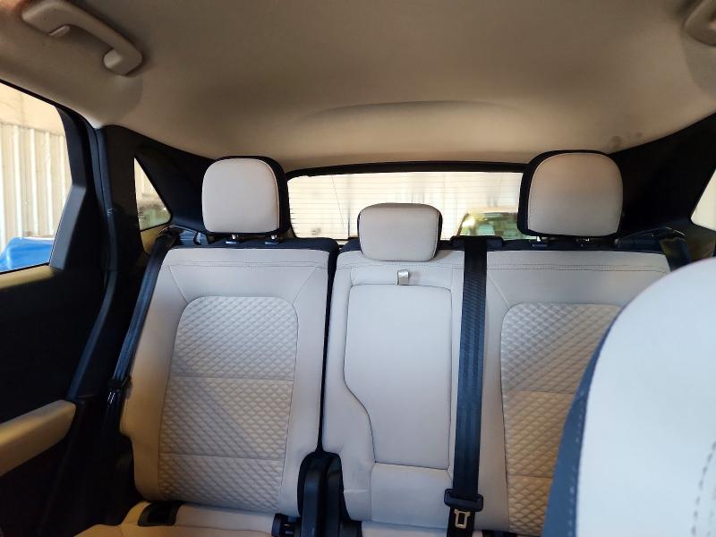 Photo 10 from auction – 2020 FORD ESCAPE SE with VIN 1FMCU9G62LUA78336