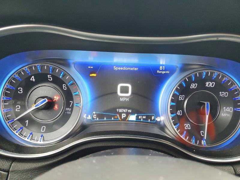 Photo 9 from auction – 2017 CHRYSLER 300C with VIN 2C3CCAEG0HH565215