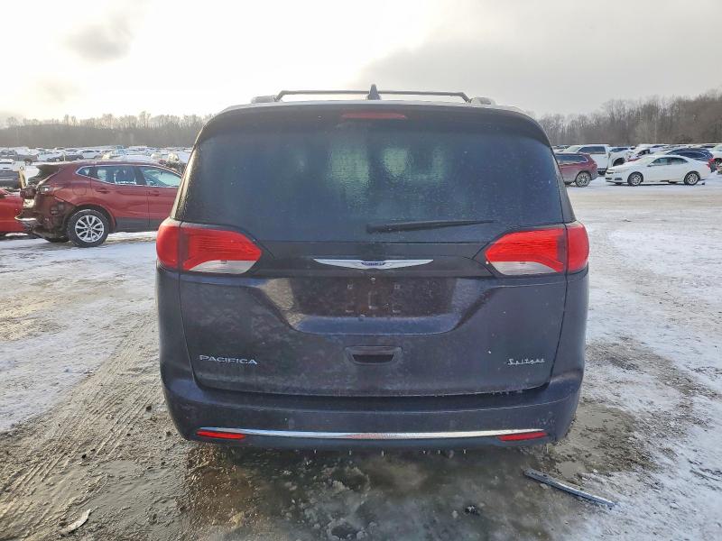 Фото 6 с аукциона – 2019 CHRYSLER PACIFICA T с VIN 2C4RC1BGXKR593793