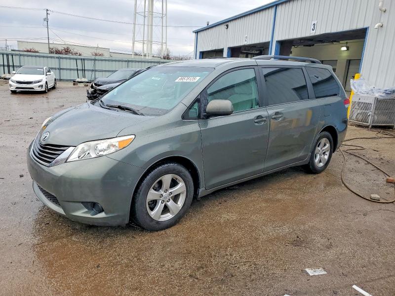 TOYOTA SIENNA LE 2014 with VIN 5TDKK3DC4ES516892 - Photo from auction