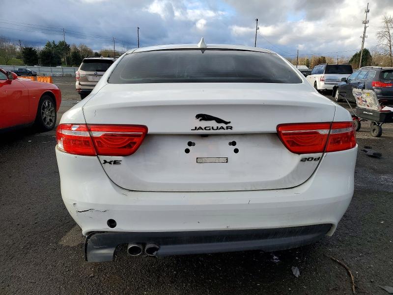 Photo 6 from auction – 2017 JAGUAR XE PREMIUM with VIN SAJAD4BN4HA978260