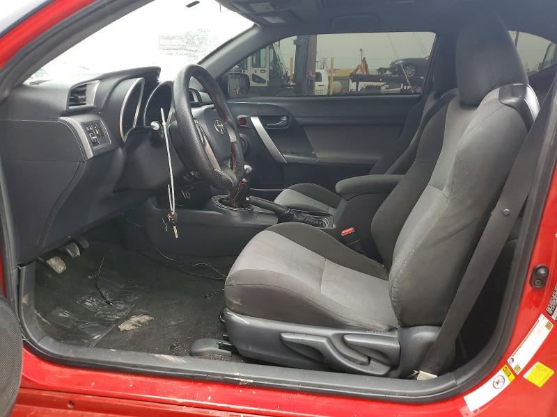 Photo 7 from auction – 2014 TOYOTA SCION TC with VIN JTKJF5C75E3077731