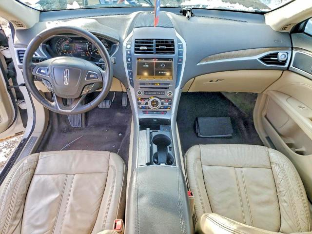 Photo 8 from auction – 2017 LINCOLN MKZ SELECT with VIN 3LN6L5D97HR655285