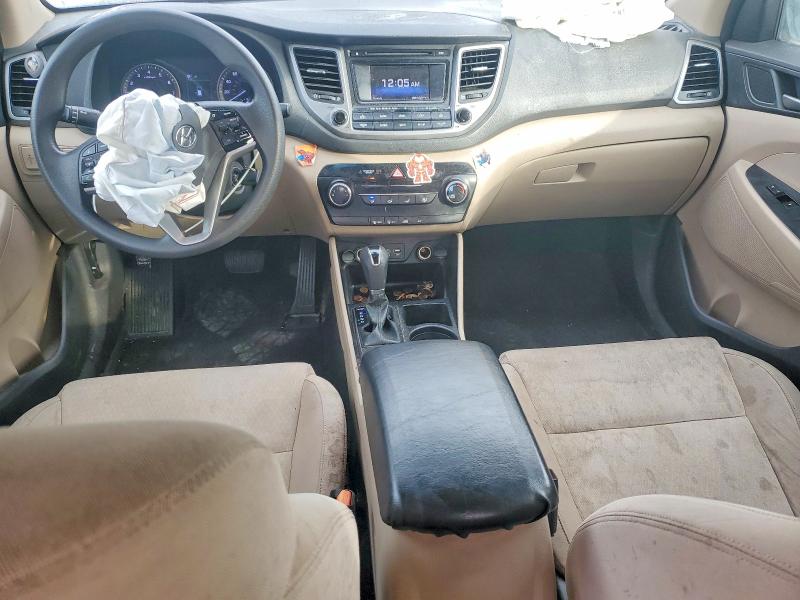 Photo 8 from auction – 2017 HYUNDAI TUCSON with VIN KM8J23A45HU338589