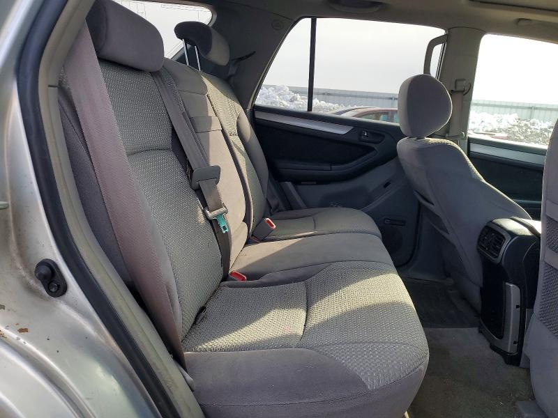 Foto 11 de la subasta – 2003 TOYOTA 4RUNNER SR con VIN JTEBU14R638003997