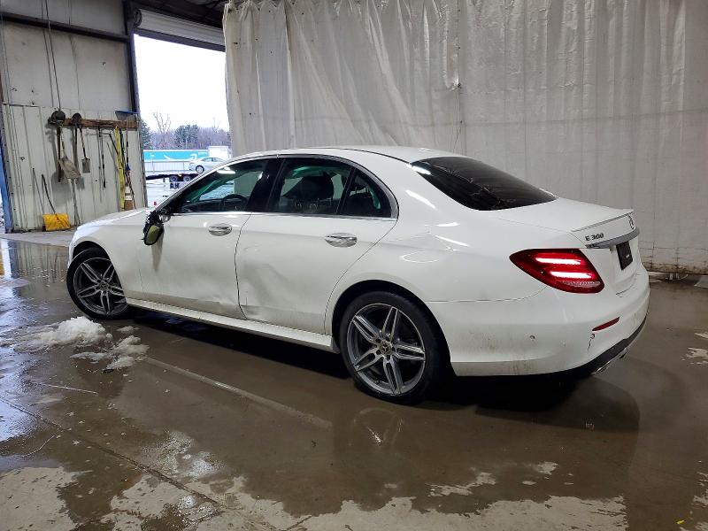 Photo 2 from auction – 2018 MERCEDES-BENZ E 300 with VIN WDDZF4JB2JA330530