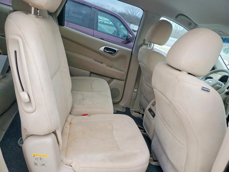 Фото 11 с аукциона – 2014 NISSAN PATHFINDER с VIN 5N1AR2MN9EC652371