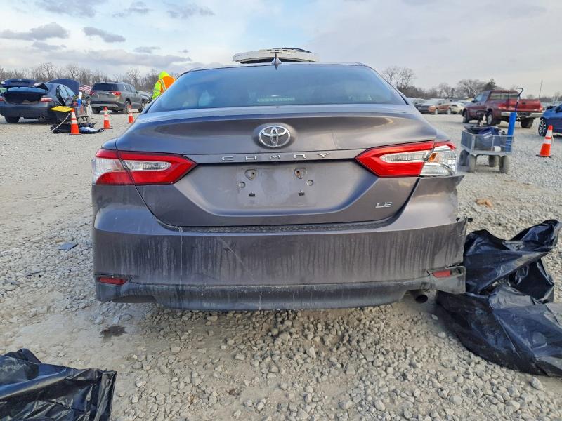 Photo 6 from auction – 2020 TOYOTA CAMRY with VIN 4T1C11AKXLU347344