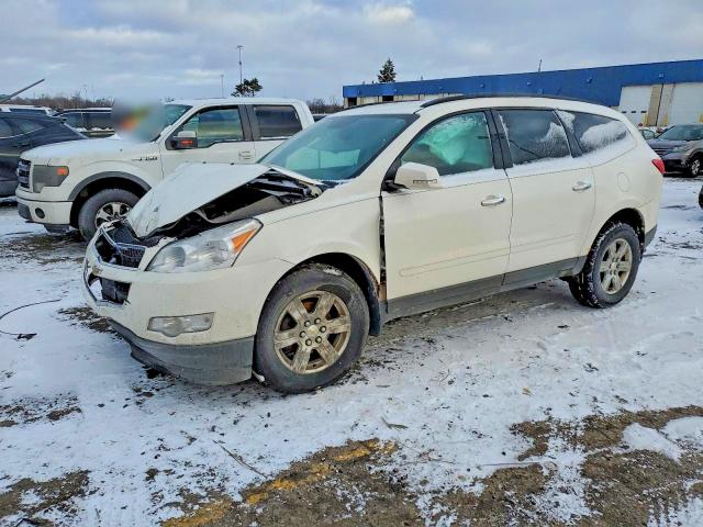 CHEVROLET TRAVERSE L 2011 with VIN 1GNKRJED1BJ294819 - Photo from auction