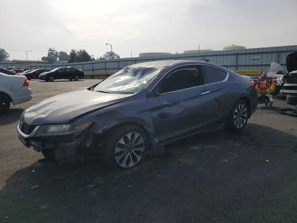 HONDA ACCORD 2014 z numerem VIN 1HGCT1B34EA014178 - Zdjęcie z aukcji