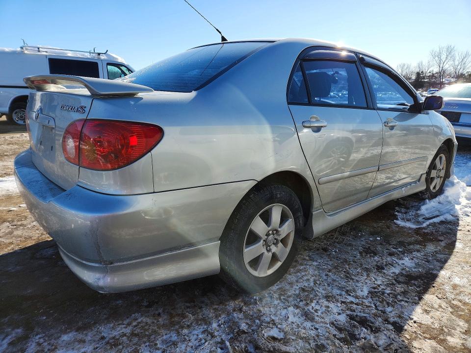 Foto 3 de la subasta – 2004 TOYOTA COROLLA CE con VIN 2T1BR32E14C209218