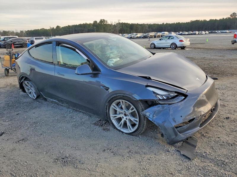 Photo 4 from auction – 2020 TESLA MODEL Y with VIN 5YJYGDEE0LF045326