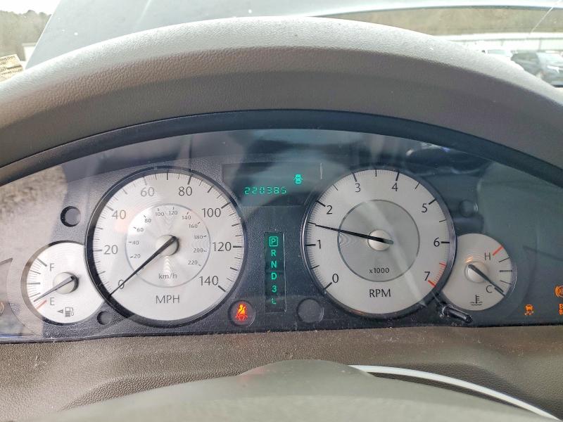 Photo 9 from auction – 2008 CHRYSLER 300 TOURIN with VIN 2C3LA53G28H328693