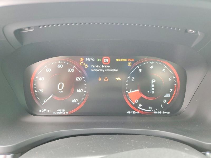Photo 9 from auction – 2021 VOLVO S60 with VIN 7JR102TL7MG122908