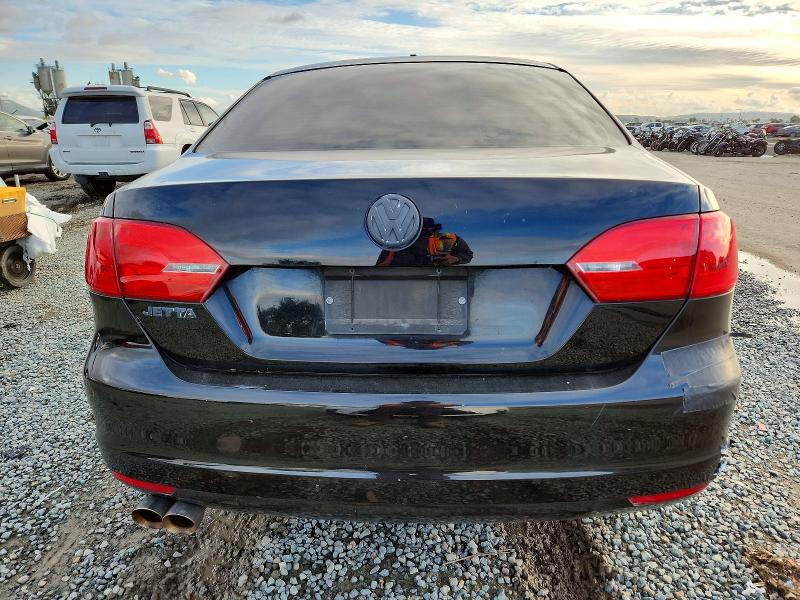 Photo 6 from auction – 2013 VOLKSWAGEN JETTA BASE with VIN 3VW2K7AJ2DM236555