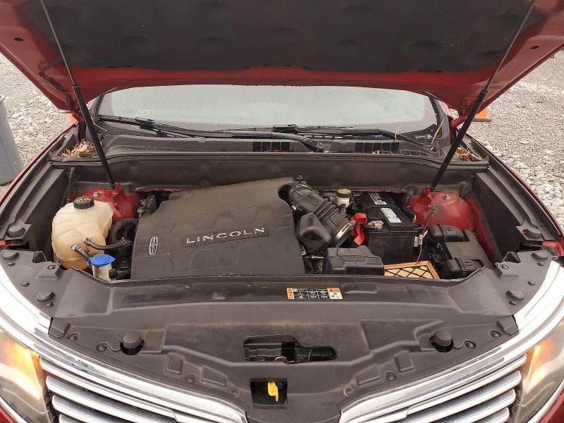 Photo 12 from auction – 2016 LINCOLN MKX PREMIE with VIN 2LMTJ6JR8GBL52083