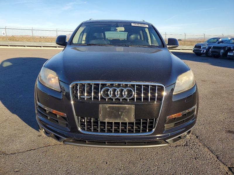 Photo 5 from auction – 2013 AUDI Q7 with VIN WA1CGAFE5DD014504