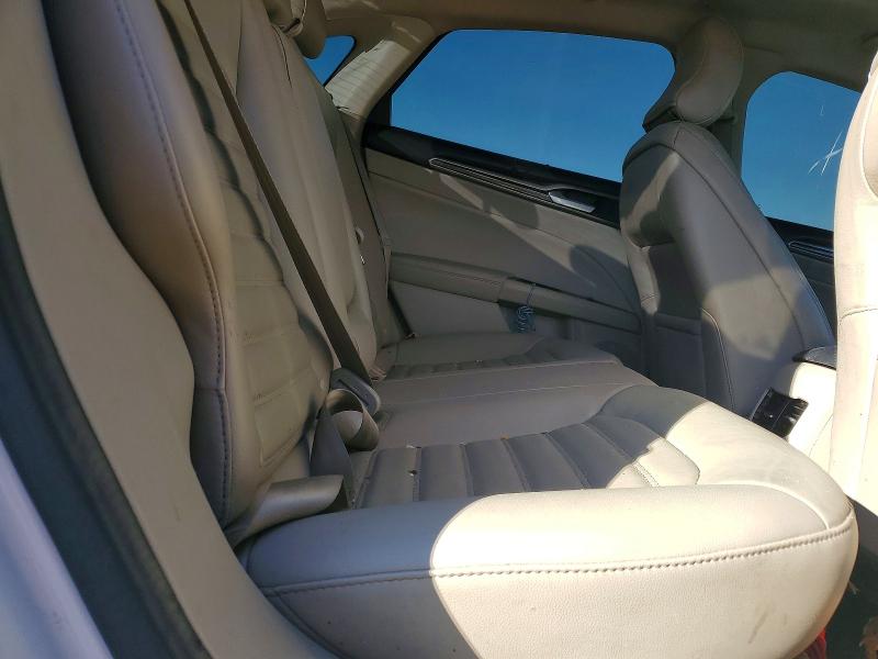 Photo 10 from auction – 2017 FORD FUSION with VIN 3FA6P0HD4HR154354