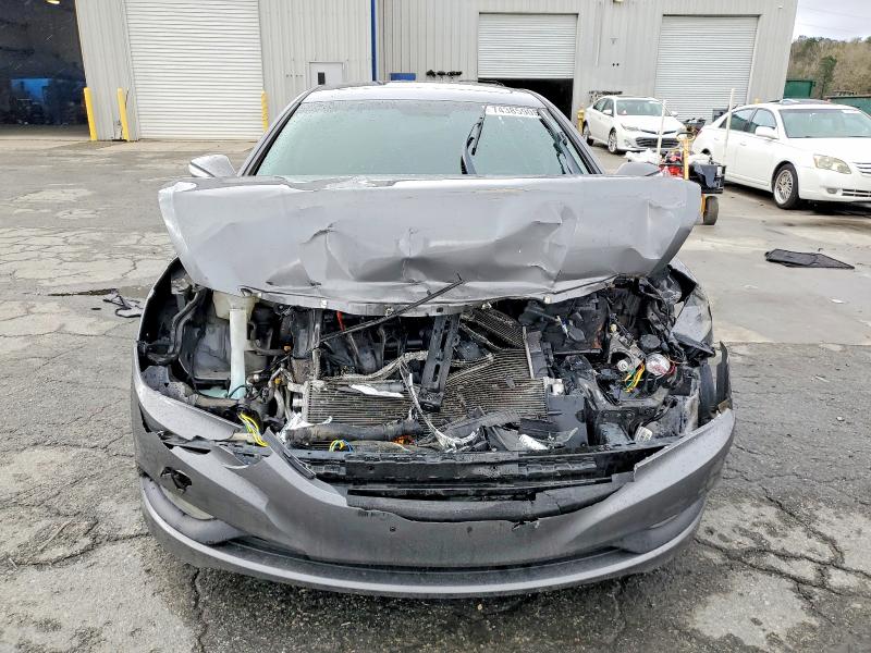 Photo 5 from auction – 2014 HYUNDAI SONATA with VIN 5NPEC4ACXEH825342