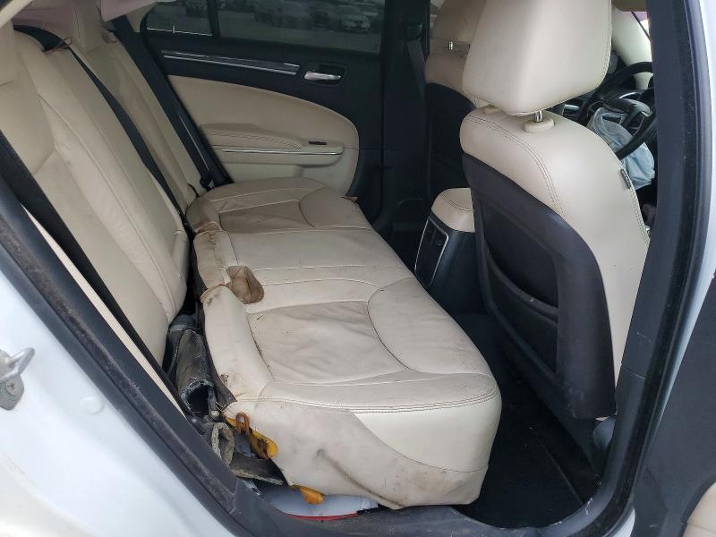 Photo 10 from auction – 2015 CHRYSLER 300 with VIN 2C3CCAAG7FH735881