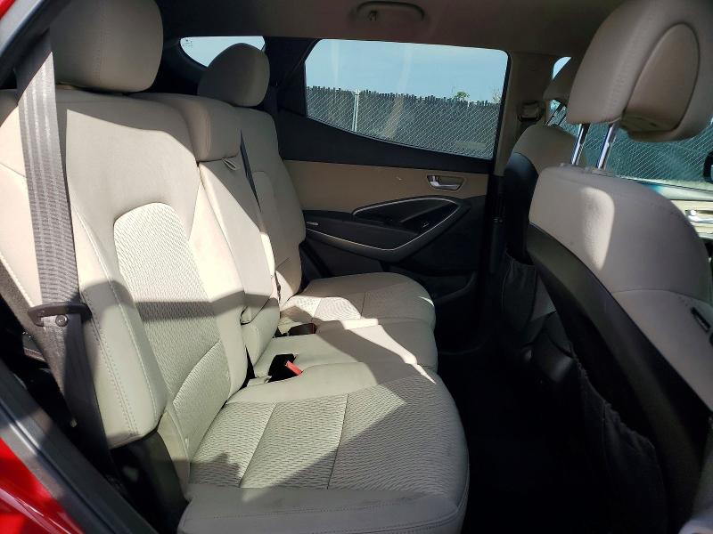 Foto 11 de la subasta – 2016 HYUNDAI SANTA FE S con VIN 5XYZU3LB8GG366299