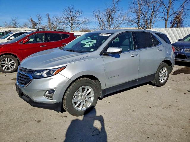 CHEVROLET EQUINOX 2019 with VIN 2GNAXKEV2K6150094 - Photo from auction