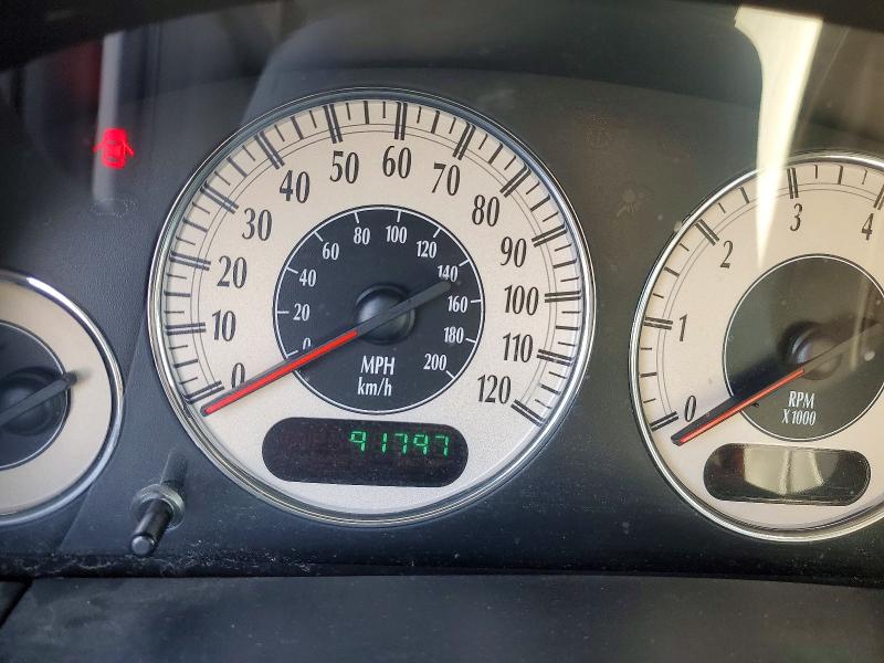 Photo 9 from auction – 2002 CHRYSLER TOWN & COU with VIN 2C4GP54L52R578115