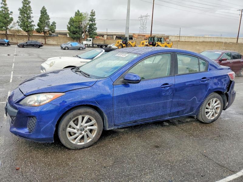 MAZDA 3 I 2013 with VIN JM1BL1VP3D1779518 - Photo from auction