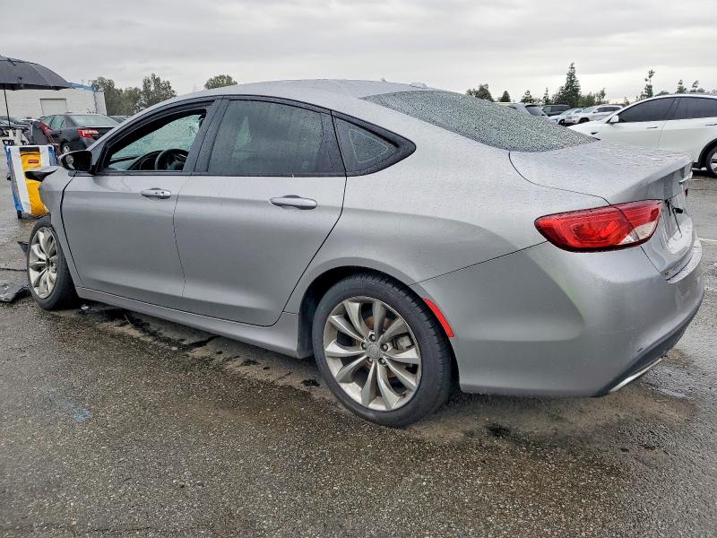 Photo 2 from auction – 2015 CHRYSLER 200 with VIN 1C3CCCBB2FN681833