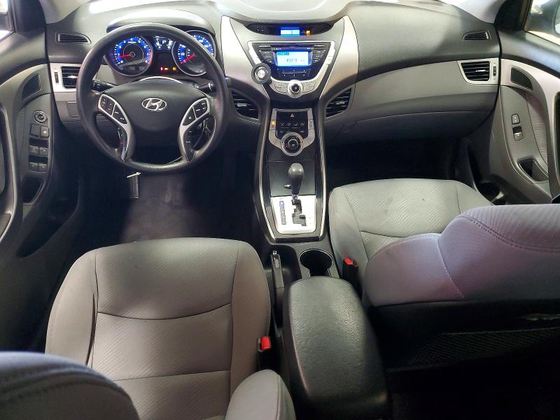 Photo 8 from auction – 2011 HYUNDAI ELANTRA GL with VIN KMHDH4AEXBU135599