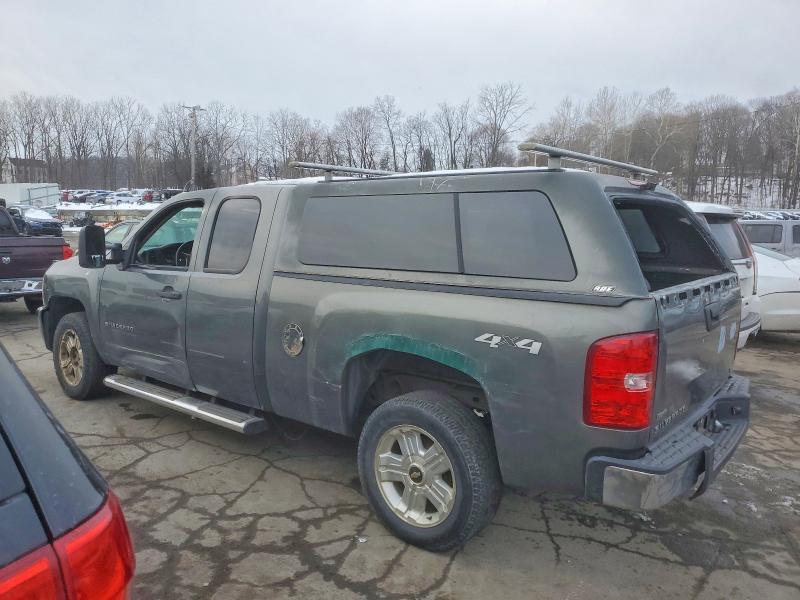 Photo 2 from auction – 2011 CHEVROLET SILVERADO with VIN 1GCRKSEA7BZ127650