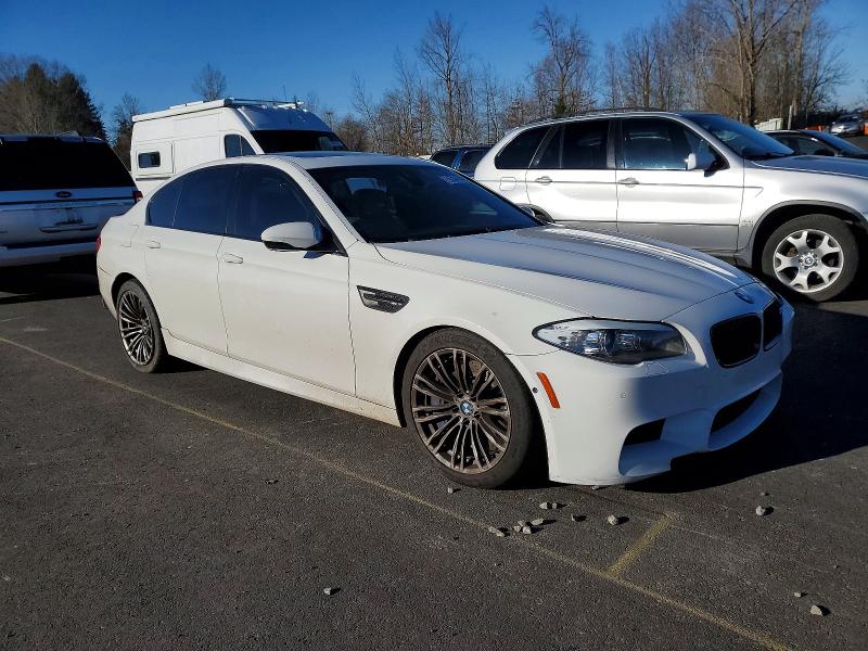 Photo 4 from auction – 2013 BMW M5 with VIN WBSFV9C56DD096442