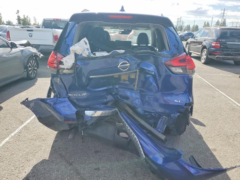 Photo 6 from auction – 2017 NISSAN ROGUE with VIN JN8AT2MT5HW407529