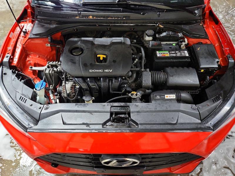 Photo 11 from auction – 2019 HYUNDAI VELOSTER B with VIN KMHTG6AF8KU017246