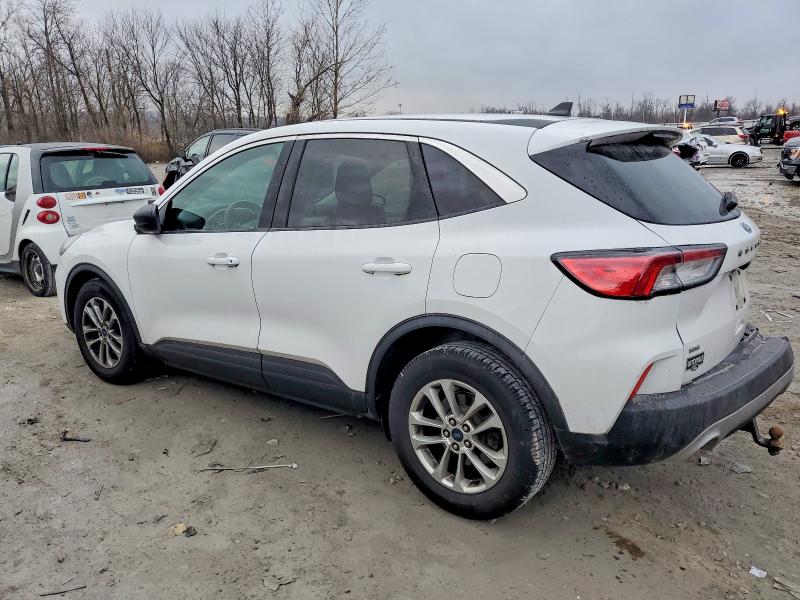 Photo 2 from auction – 2022 FORD ESCAPE SE with VIN 1FMCU0G66NUA89306