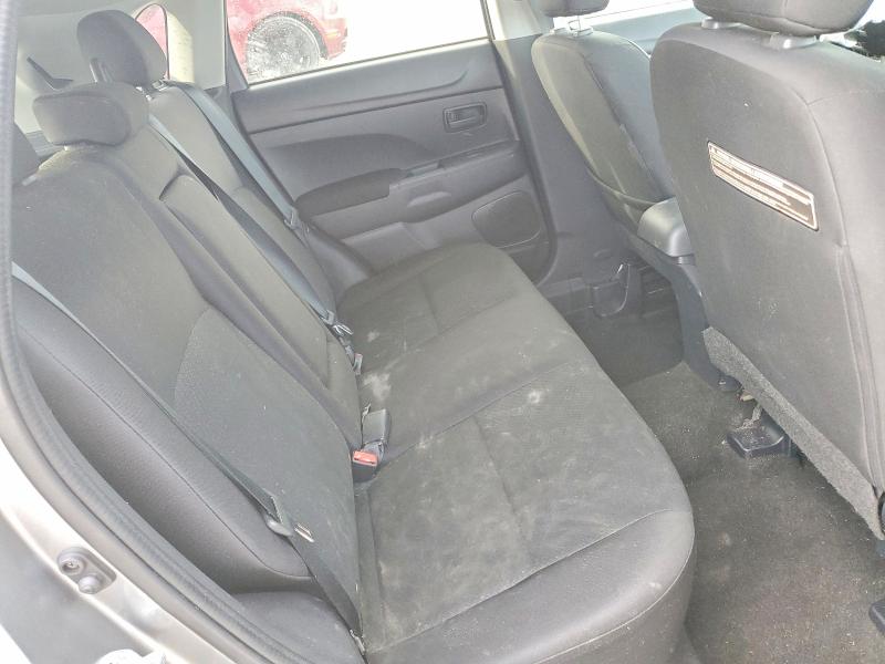 Photo 11 from auction – 2015 MITSUBISHI OUTLANDER with VIN 4A4AR3AU8FE052543