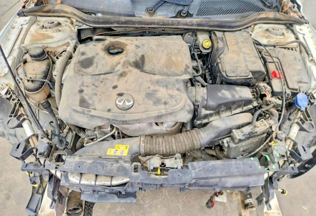 Photo 11 from auction – 2018 INFINITI QX30 BASE with VIN SJKCH5CP8JA056286