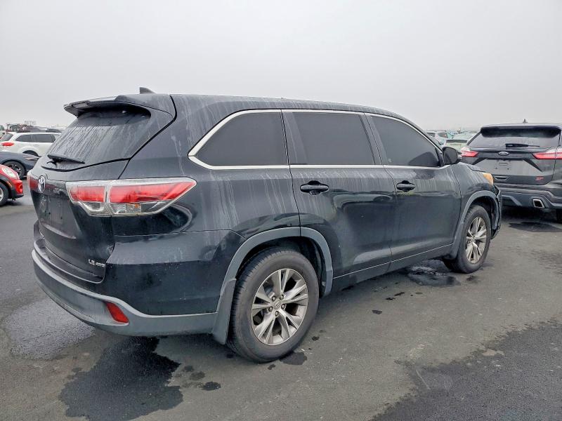 Photo 3 from auction – 2014 TOYOTA HIGHLANDER with VIN 5TDBKRFH7ES060866
