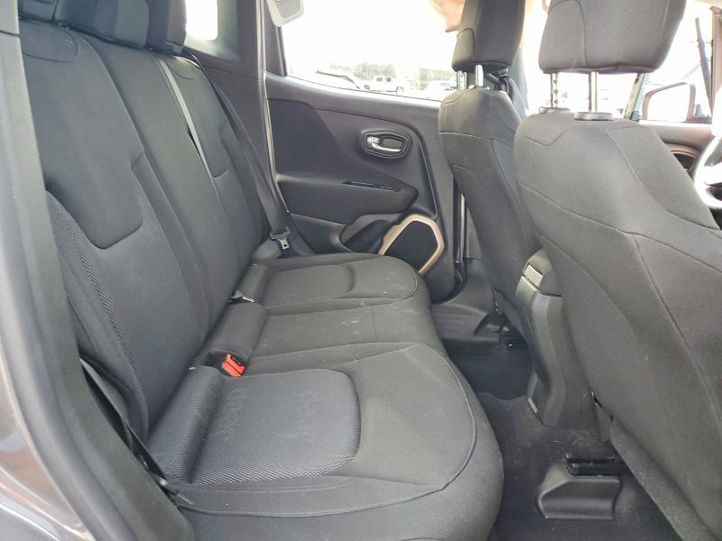 Photo 11 from auction – 2017 JEEP RENEGADE S with VIN ZACCJAAB4HPG11669