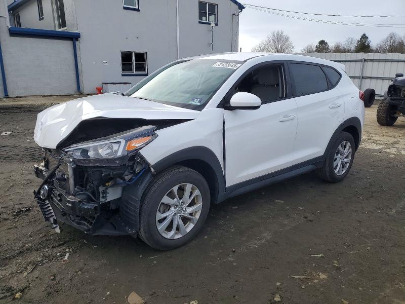 HYUNDAI TUCSON SE 2019 with VIN KM8J2CA42KU065828 - Photo from auction