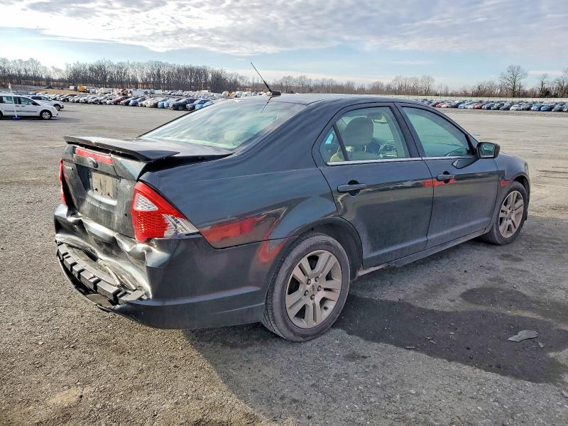 Photo 3 from auction – 2010 FORD FUSION with VIN 3FAHP0HAXAR181675